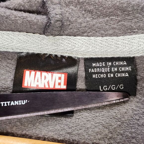 Black Panther Wakanda Forever Hoodie Men Large Black Gray Graphic Camo Marvel - Picture 3 of 12